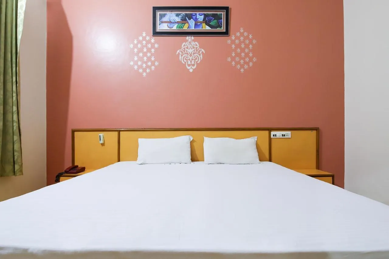 Spot On 64233 Grand Ganga View Hotel Varanasi